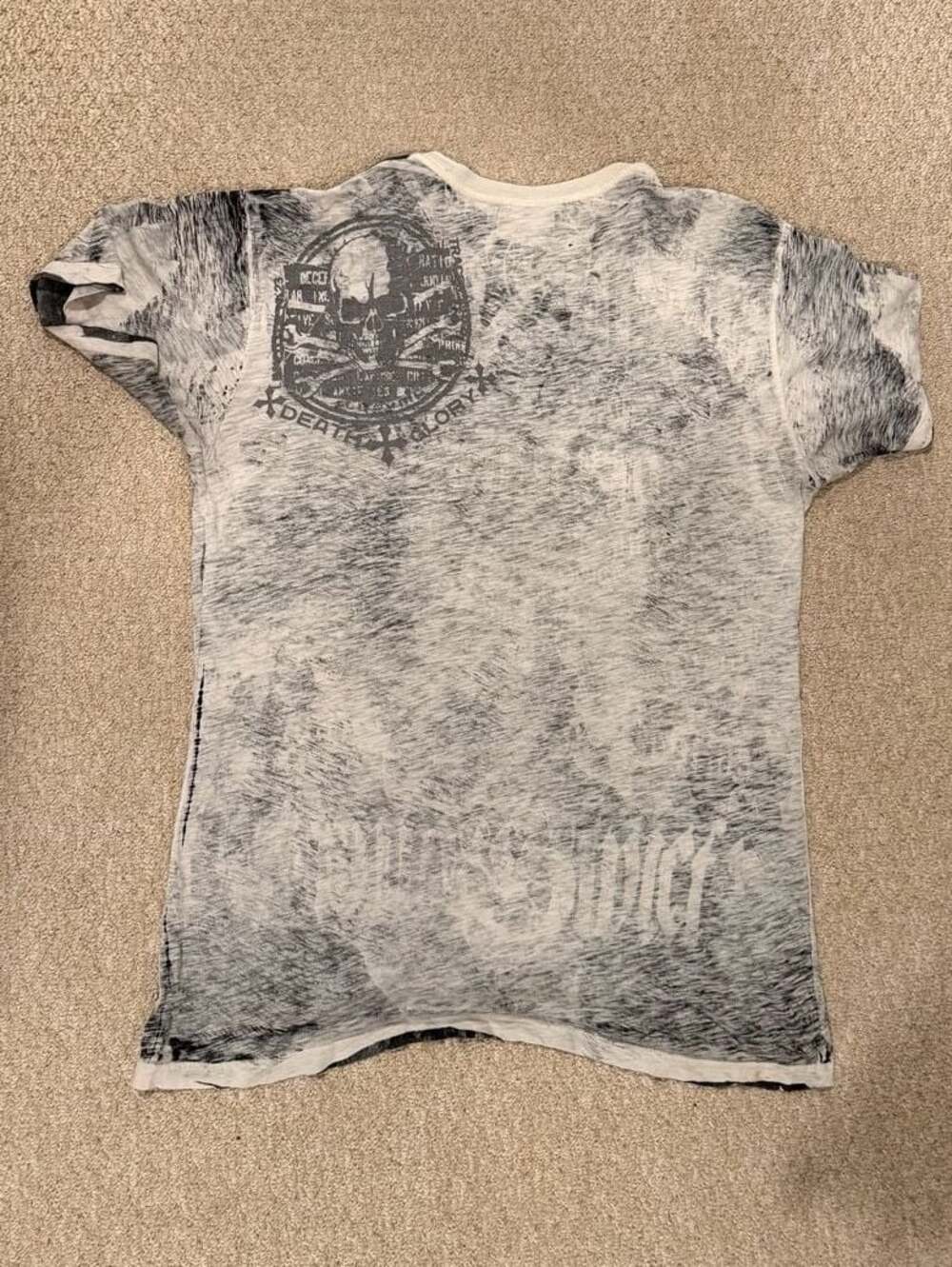 Affliction Sin City Sinners Reversible Distressed All Over Print T-Shirt - Picture 2 of 4